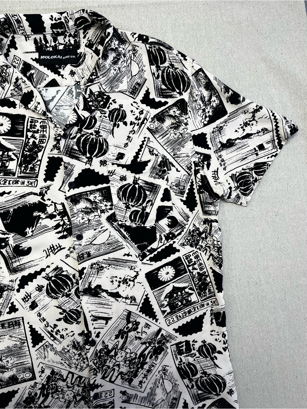 Molokai Surf Co Rayon Hawaiian Camp Shirt XL Black White Tropical Print - Picture 5 of 15